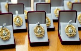 14 жінок з Кременецького району отримали почесне звання «Мати-героїня»