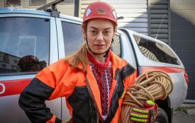 Тернопільські рятувальники у вишиванках: «вишиваємо» перемогу разом
