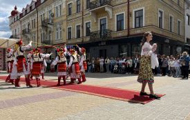 Як тернополяни День вишиванки відзначили: репортаж