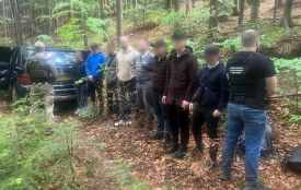 На позашляховику до Румунії проривались восьмеро чоловіків. Серед них — мешканці Тернопільщини