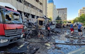 У Харкові окупанти влучили у відділення «Нової пошти», в Києві — уламки ракети пошкодили багатоповерхівку