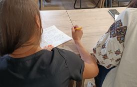 Власну казку про Україну писали у Тернополі учасники акції «Незалежні пишуть історію»