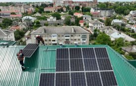 Із сонячними батареями лікарня на Тернопільщині зекономила 200 тисяч за чотири місяці
