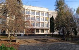 Приміщення мистецького коледжу пропонують віддати в оренду. Кому — загадка