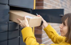 Податок на всі посилки з-за кордону: у Раді зареєстрували законопроєкт