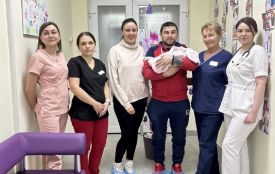 У Тернополі виходили крихітку, яка народилася вагою 730 грамів