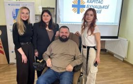 Підкорити гори на кріслі колісному: перегляньте фільм про Івана Космину, який зняли на Тернопільщині