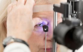 «Мушки» та кола перед очима можуть бути симптомом: у чому небезпека глаукоми