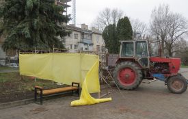 Біля парку Шевченка почали облаштовувати вежу зі дзвоном пам’яті