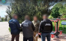 Затримали солдата, який за 25 000 доларів обіцяв «порішати» непридатність до служби в армії
