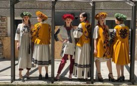 На модному показі в Італії представили колекцію одягу, які створили учні-дизайнери з Тернополя