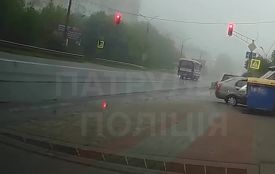 На 15 Квітня водій автобуса порушив ПДР