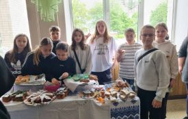 У тернопільській школі №29 зібрали понад 60 тисяч гривень для ЗСУ