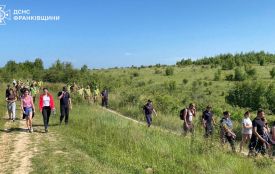 Третій день шукають шестирічного хлопчика в лісах: рятувальники з Тернопільщини вирушили на допомогу