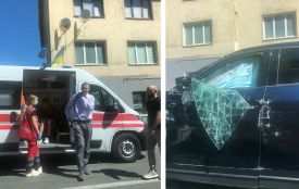 На Бандери зіткнулися три авто. Рух ускладнений