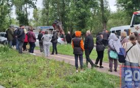 Шукають свідків ДТП біля поліклініки, в якій під колесами вантажівки загинула жінка