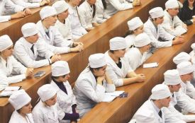 Верховна Рада повернула обов’язкову військову підготовку для студентів-медиків та фармацевтів