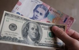 Долар і євро подешевшали в обмінниках