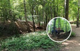 Трактор зрівняв байк-трампліни у парку: журналісти дізналися причину