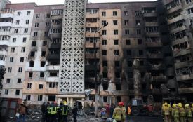 Замінюють вікна і надають допомогу: у Тернополі триває ліквідація наслідків ракетного удару