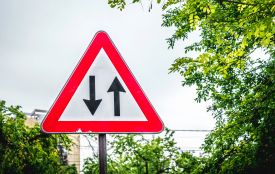 На Шопена і Татарській запровадять двосторонній рух і заборонять стоянку транспорту