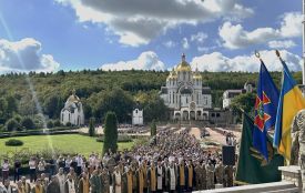 Військові зі всієї країни побували на прощі у Зарваниці