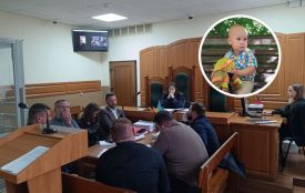 «Найсуворіше їх покарати»: у суді заслухали батька однорічного Єремія, який помер у лікарні