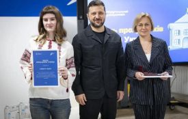 Вчителька і випускниця з Тернополя отримали відзнаки Президента України