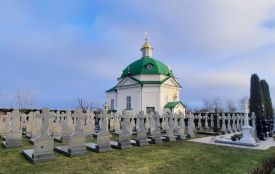 У Почаївській лаврі обшуки. Що там роблять поліція і СБУ?