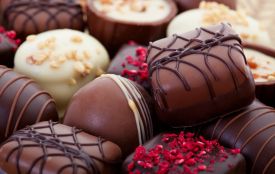 Цукерки для Бахмута, які «загубилися по дорозі»: податківці викрили багатомільйонні порушення