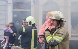 Є поранені діти! У Харкові росіяни вдарили по дитячому садочку