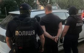 Вкусив поліцейського, бо той сказав, що він в розшуку і має з ним поїхати в ТЦК