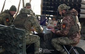 На передовій бійці 44-ї бригади писали радіодиктант — щоб підтримати рідну мову навіть на місцях бойових завдань