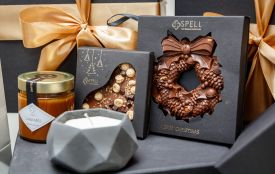 Корпоративні подарунки Spell: коли бізнес-етикет зустрічається зі смаком (на правах реклами)