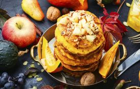 Один з хітів осені: як приготувати гарбузово-яблучні оладки