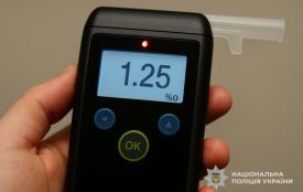 П'яний водій у Тернополі пропонував 10 тисяч хабаря аби уникнути відповідальності