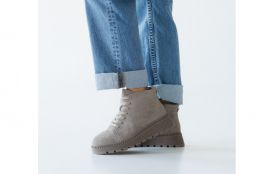 Теплі та модні: гайд по вибору зимових жіночих кросівок 2025/2026 (на правах реклами)