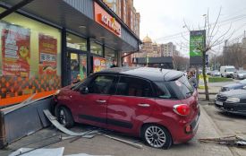 На Тарнавського «Фіат» в'їхав у магазин