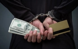 Псевдопрацівник банку ошукав жительку Тернопільщини на понад 350 000 гривень