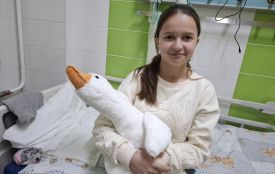 13-річна Софійка Сачко у лікарні після ракетної атаки: «Хочу додому і щоб закінчилася війна»