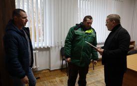 Комунальника з Козови нагородили за участь в будівництві фортифікацій на Донеччині