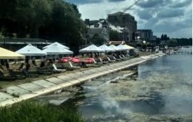 Побудували кафе, а хто платитиме за землю? Почали розслідування щодо ділянки біля «Циганки»