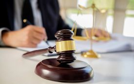 Чоловіка, який розбещував свою малолітню доньку, засудили до 5 років тюрми