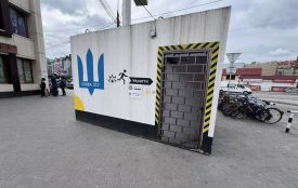 На мобільному укритті біля автовокзалу встановлять замок та камери