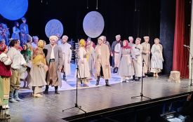 Новий герой, кохання та колядки зі Слобожанщини: тернополян запрошують на прем’єру «Різдвяні вечорниці»