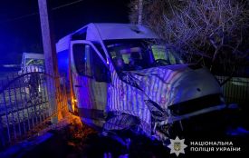 У Смиківцях зіткнулися два буси. Є потерпілі