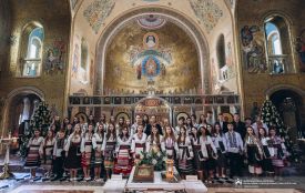 Українські колядки пролунали в Сенаті та найбільних соборах Італії у виконанні тернопільської «Зоринки»