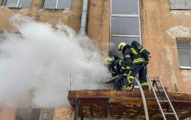 На Лукіяновича горів генератор, вогонь пошкодив будівлю