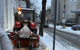 У Тернопільській громаді оголошено «жовтий» рівень небезпеки через негоду: як триває прибирання міста
