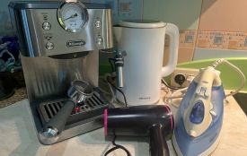 Як тернополянам захистити побутову техніку від стрибків напруги та скільки це коштує